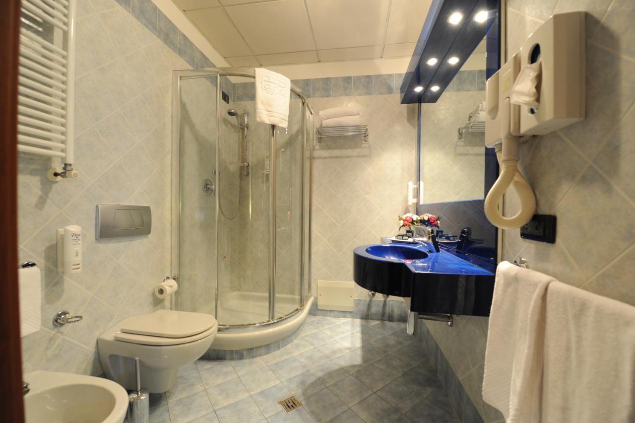 Hotel Parisi Nichelino Extérieur photo