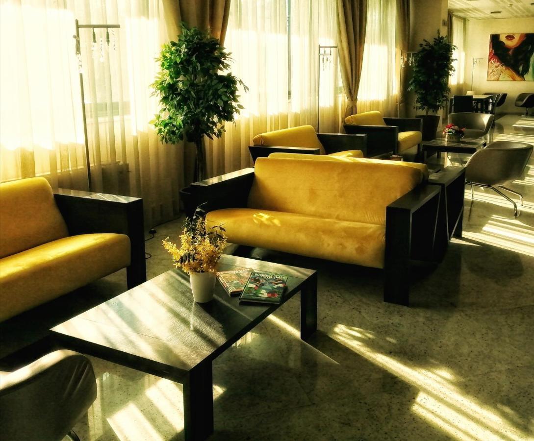 Hotel Parisi Nichelino Extérieur photo