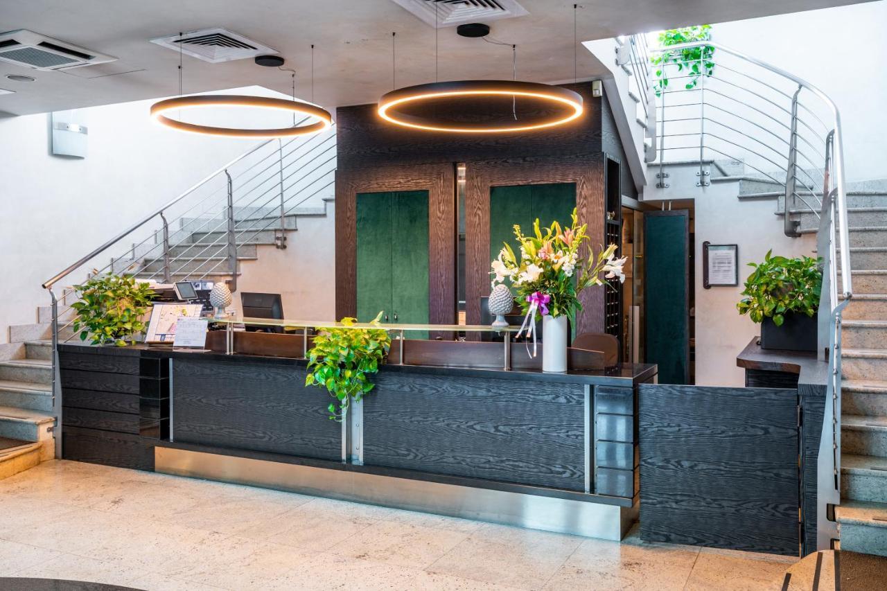 Hotel Parisi Nichelino Extérieur photo