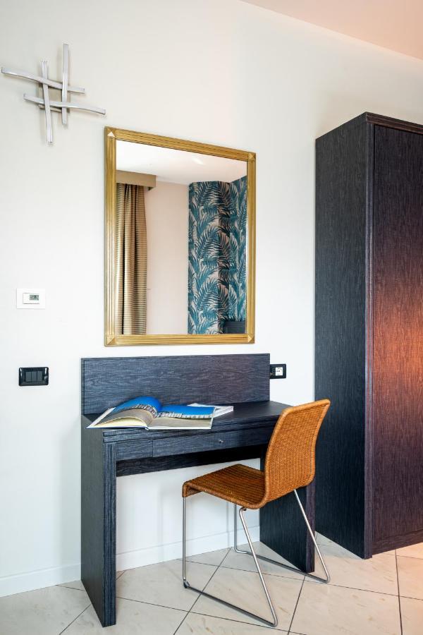 Hotel Parisi Nichelino Extérieur photo